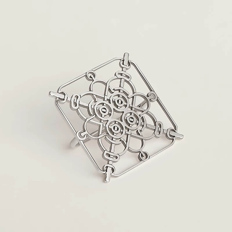 エルメスのスカーフリング(エプロンドール)