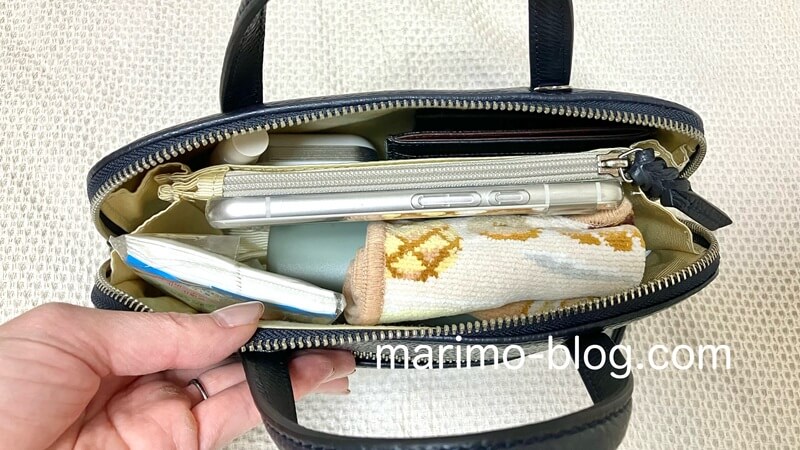 wakoのWEB限定ショルダーバッグの容量