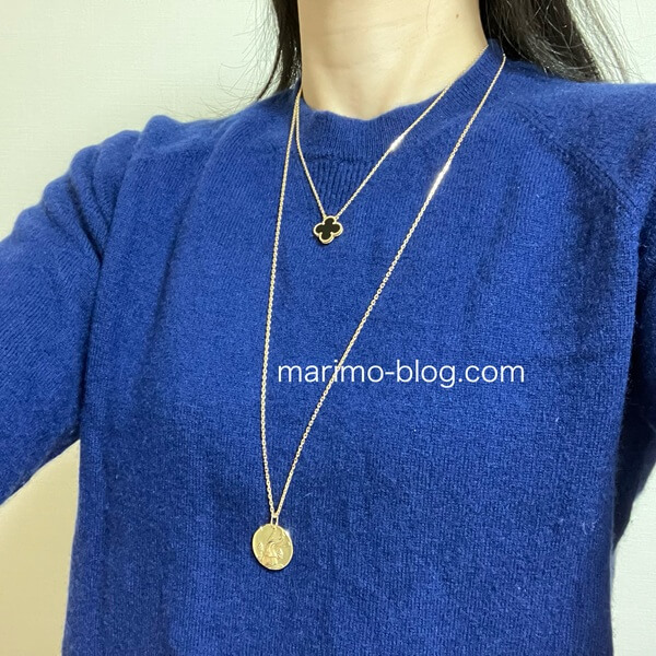 ヴァンクリのフォルサチェーン70cmとゾディアック水瓶座、アルハンブラの重ね付けの着画