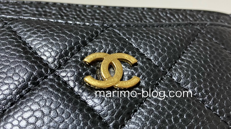 10年愛用したシャネルカードケースのロゴ擦れ